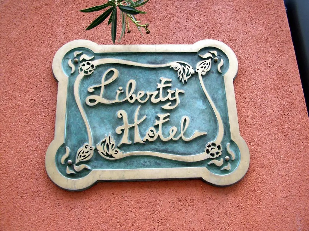 Liberty Hotel Catánia 4*,